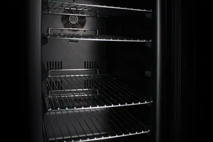 Kühlschrank 83 liter einbau oder freistehend