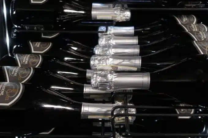 Weinkühlschrank 143 Burgunderflaschen