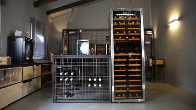 Professional Wine Cooler 166 bottles, compressor