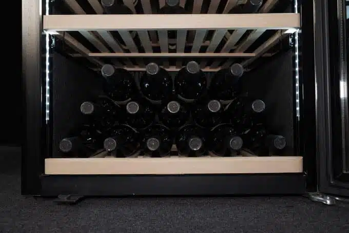 Professional climatic wine fridge 150 Burgundy bottles, dark